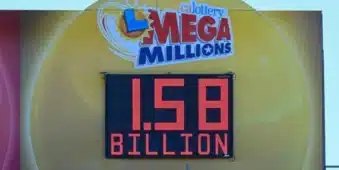 Mega Millions-spelare vinner rekord-jackpott på 1,58 miljarder dollar